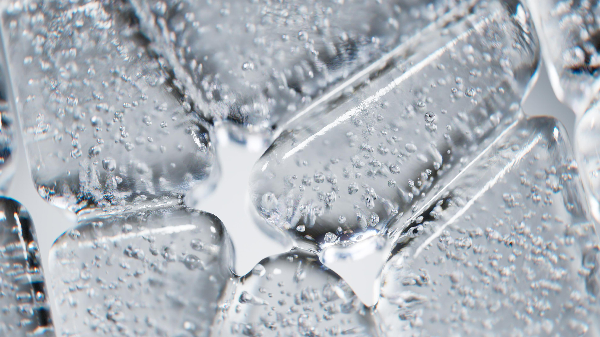 Material study of controlled crystallization in oxygen-barrier nano-coatings